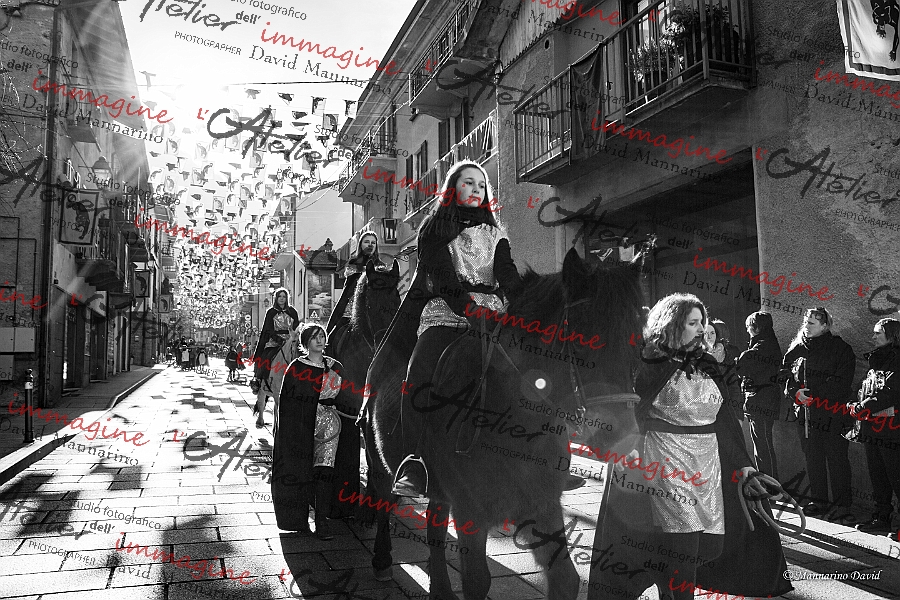 1881_DM3_2077