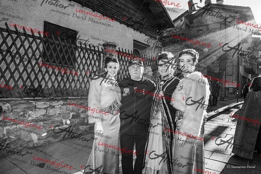 1888_DM3_2086-2
