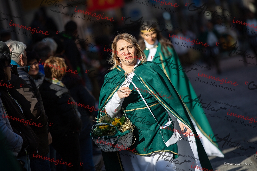 2263_DM3_2570