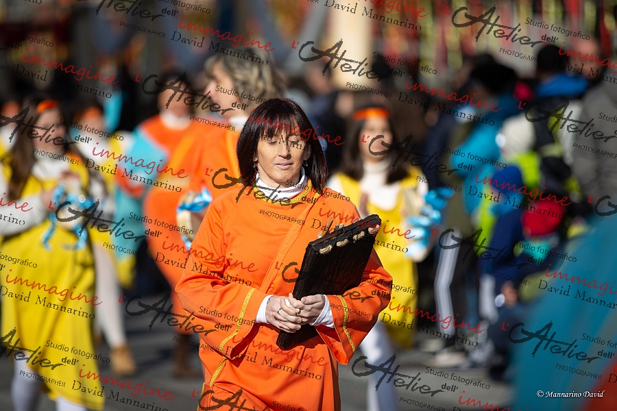 2425_DM3_2741