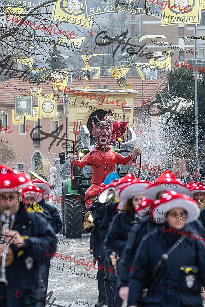 5888_DM3_7277