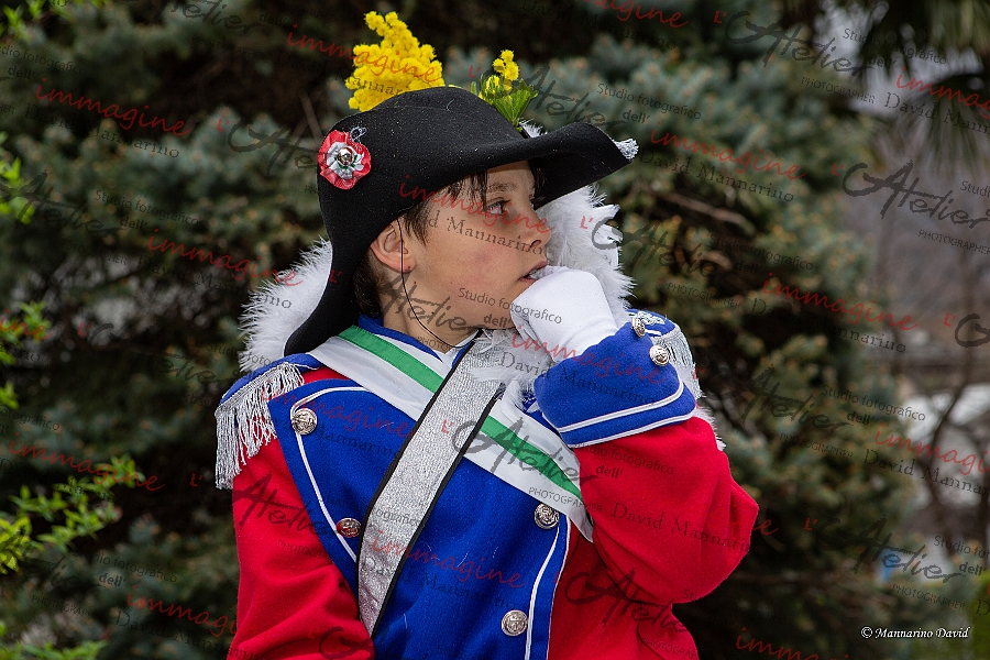 00806_DM3_3429