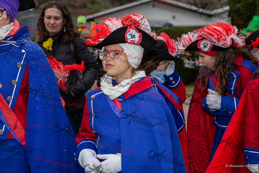 01045_DM3_3761