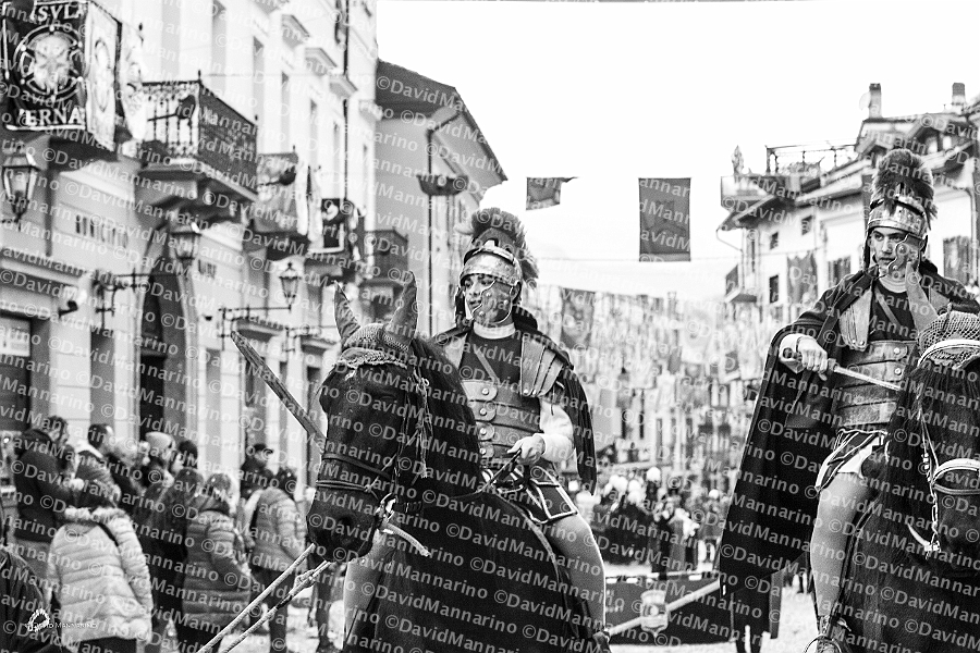 1780-DM3_8919-