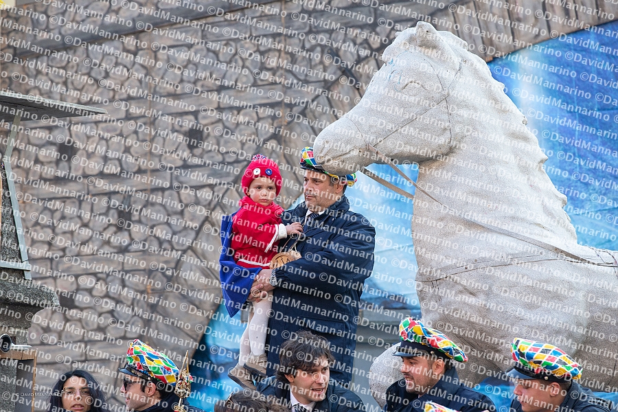2902-DM3_9677-