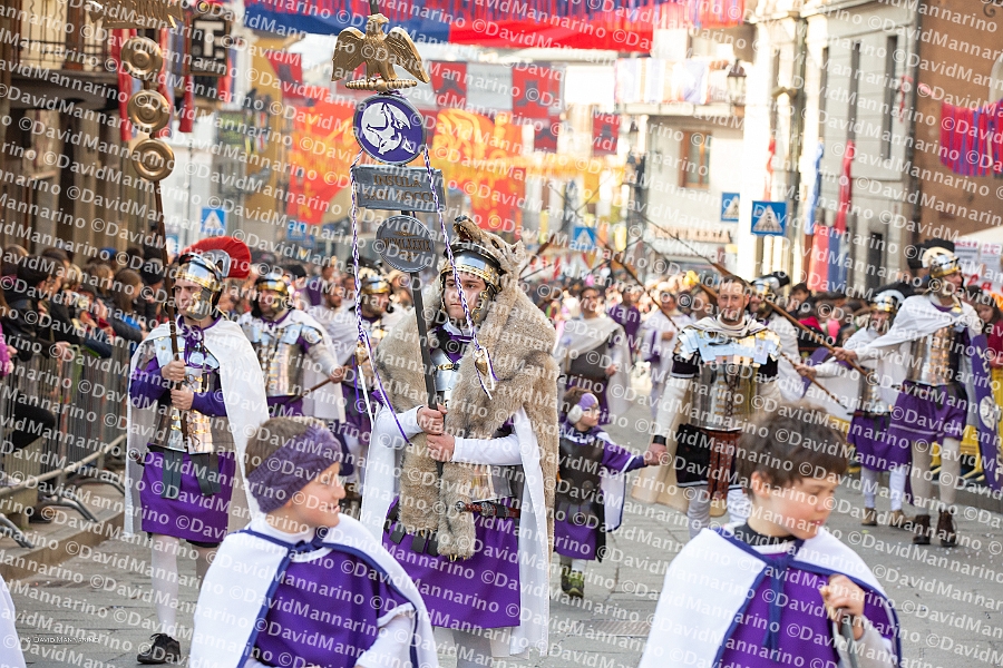 2909-DM3_9685-