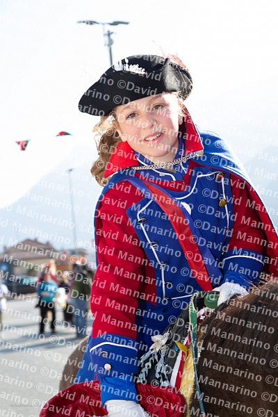 0727-DM3_1015-