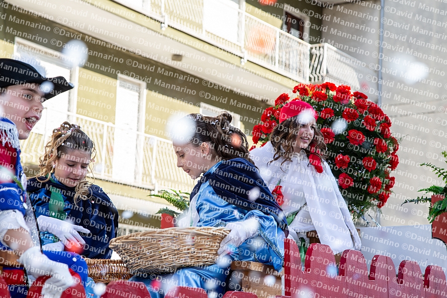 0744-DM3_1040-