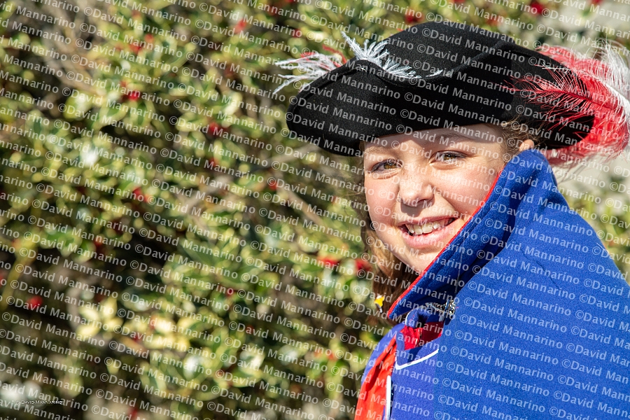 0775-DM3_1083-