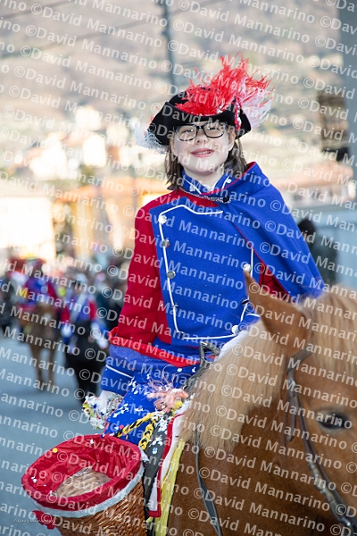 0818-DM3_1146-