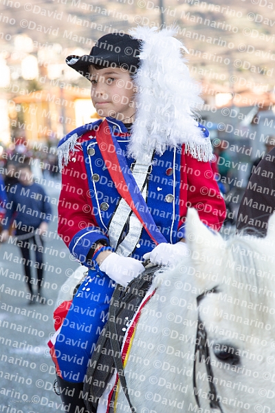 0819-DM3_1147-