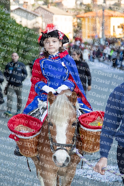 0821-DM3_1149-