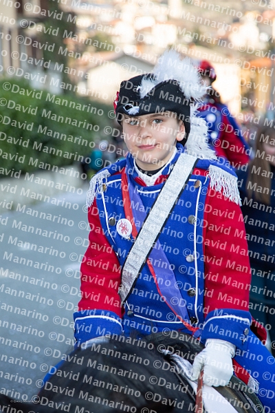 0823-DM3_1151-