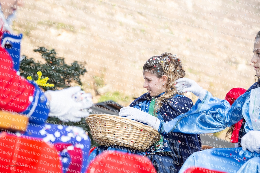0829-DM3_1160-