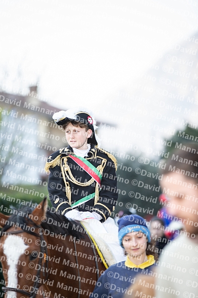 0859-DM3_1201-