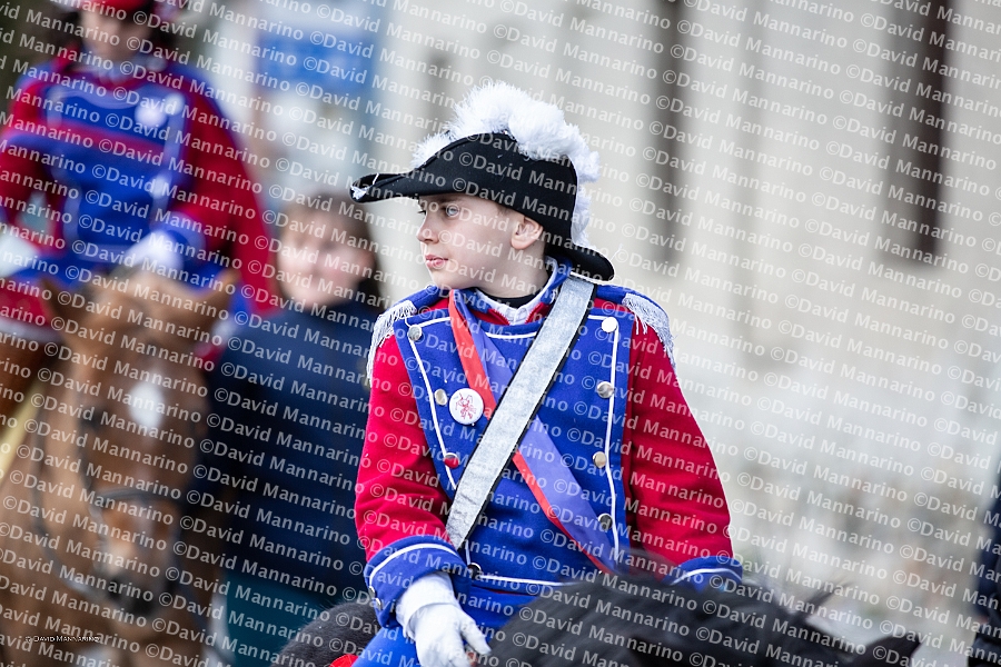 0876-DM3_1220-